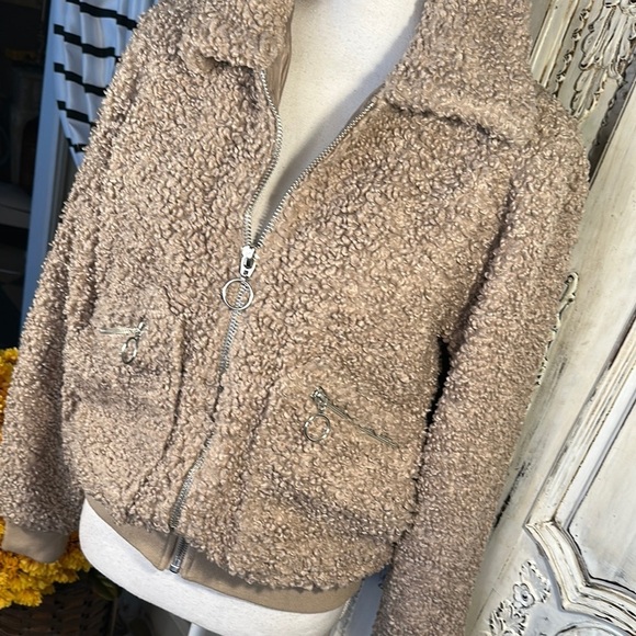 GARAGE Cozy Tan Sherpa Bomber Jacket - Picture 2 of 12